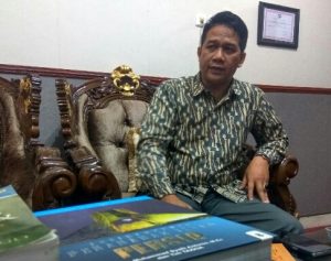 Biodata dan Profil Prof Suteki Dosen di Universitas Dipenogoro